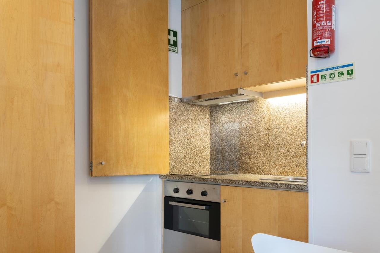 Host Wise - Modern Studios With Terrace - Walk Everywhere OOporto Exterior foto